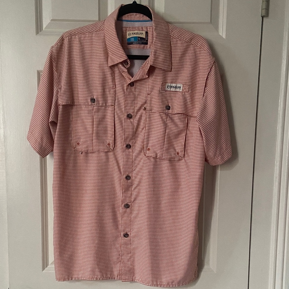 Magellan Outdoors Short-Sleeve Button-Down Shirt in Orange & White Angler Fit